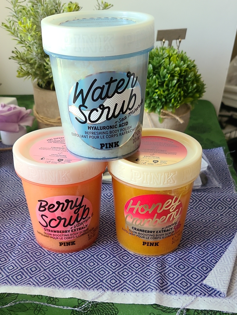 PINK Victoria's Secret Scrub Set